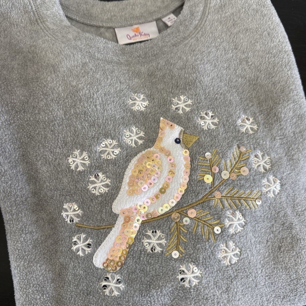 Quacker Factory Womens M Fleece Shirt‎ Top Gray Sequin Bird Snowflake Sweatshirt